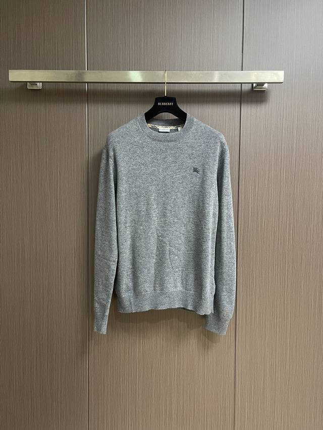 Burberry Equestrian-embroidered crew neck knit sweater, primarily made of cashme