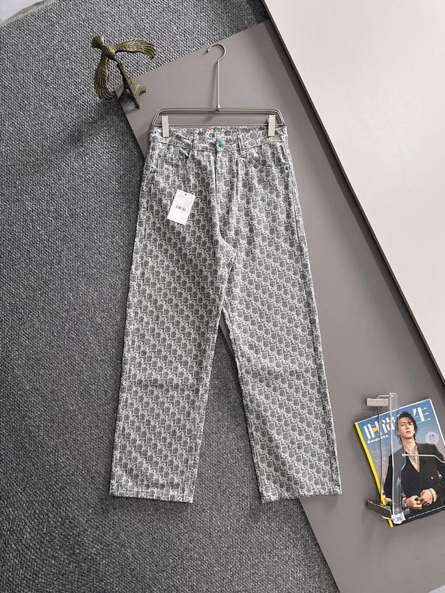 Dior 2025 All Seasons Classic Straight Leg Jeans, a must-have for trendy, unders