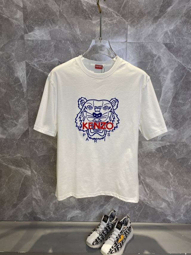 Kenzo 2025 Spring/Summer Newest Short-Sleeve T-Shirt is now available!! This 202