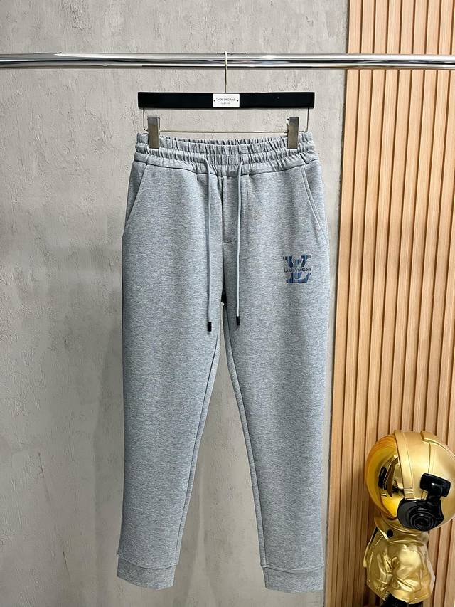 Louis Vuitton 2025 New Arrival: Casual Pants. Made with imported high-density cu