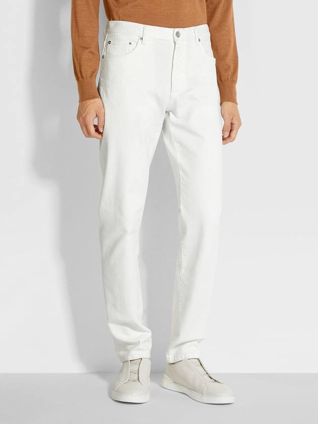 Top-quality product, available simultaneously at official stores and online! All