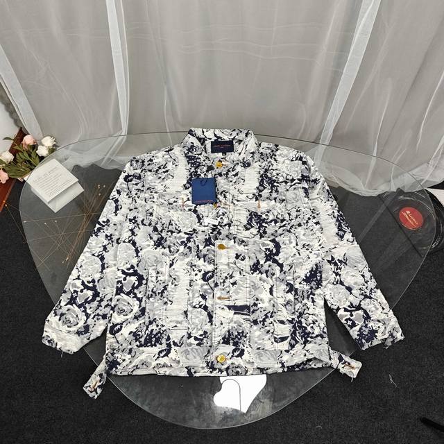 Louis Vuitton Fw22 Floral Denim Jacket #Dark floral logo visible when cut open!!