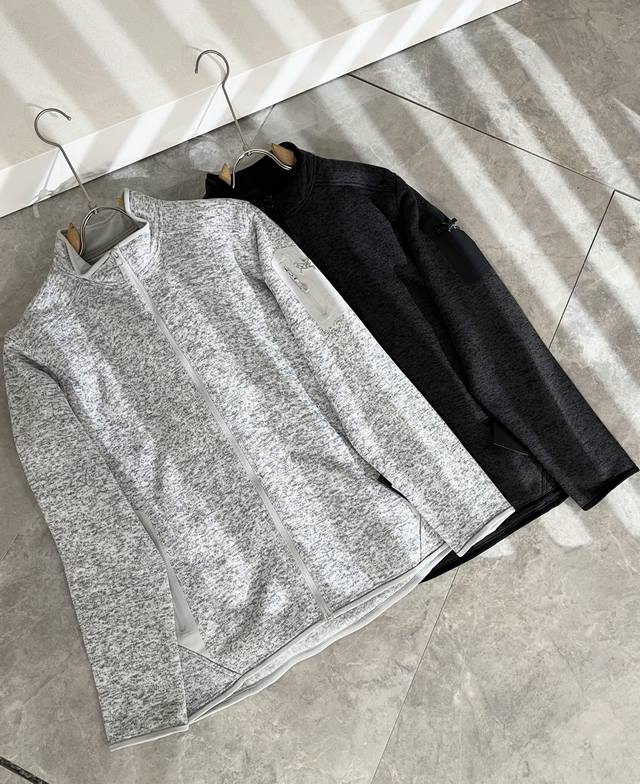 Arcteryx 2025 Autumn/Winter New Unisex Jacket. When it comes to outdoor brands,