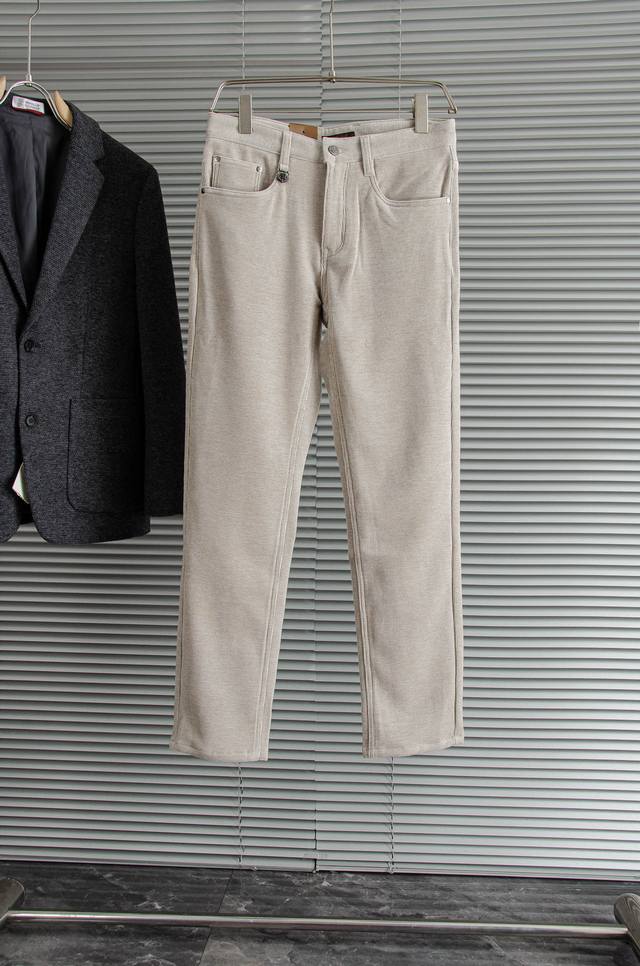 New# Lp2025Fw Autumn/Winter New Retro Corduroy Casual Trousers# The fabric is na
