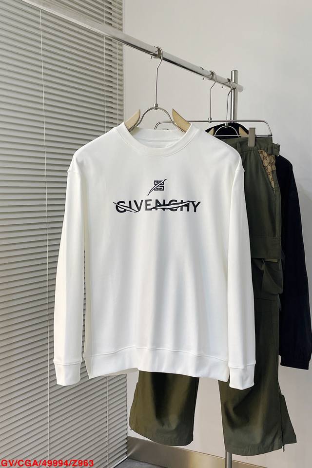 Z963 Gv Ji*xi Autumn/Winter New Unisex Long-Sleeved Sweatshirt, infused with fre
