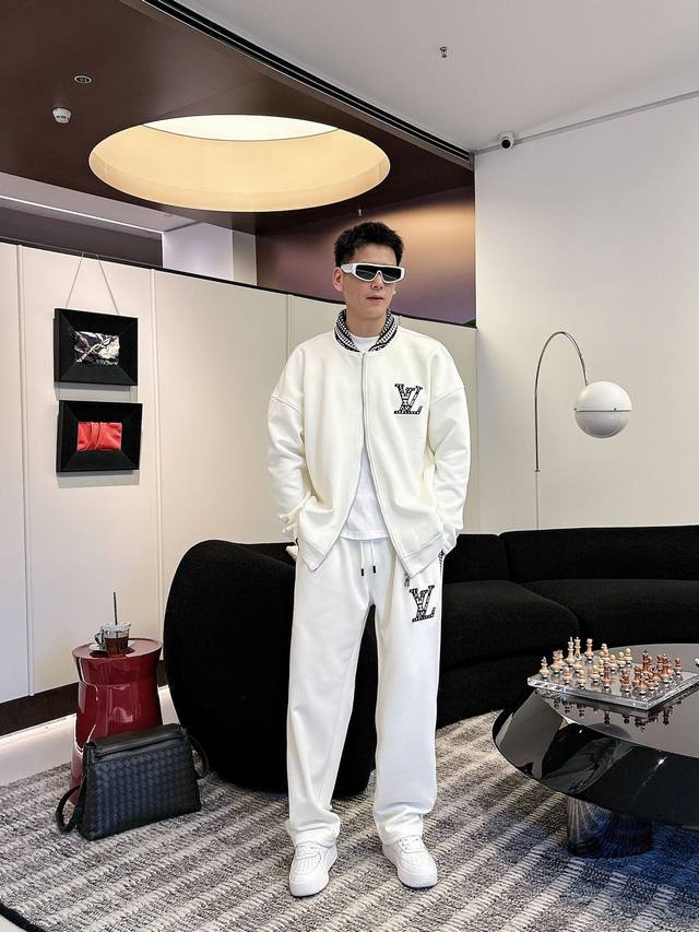 L Brand* Suit Sizes M-XXL Top-quality white knit jacquard collar zip-up casual s