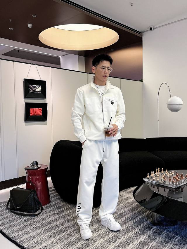 Prad* Suit, Sizes M-Xxxl Ddd. Top-quality patchwork metal triangle logo pocket z