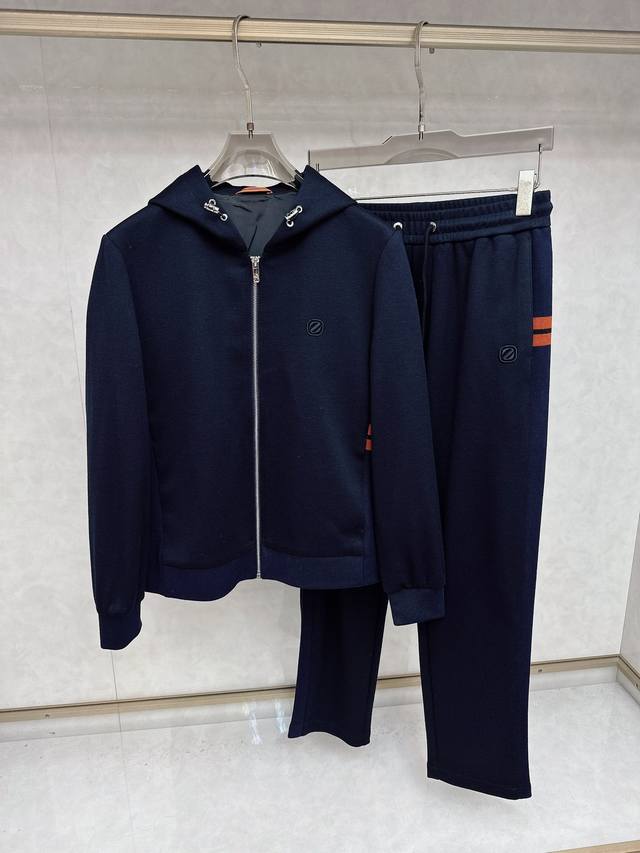 Zegna 2025 Fall/Winter Newest Hooded Set. The fabric has reached new heights, pe