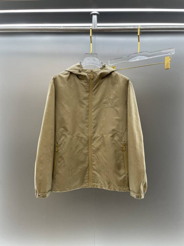 Lv 2620 Early Autumn Men's High-End Fashion Jacket, officially recommended and d