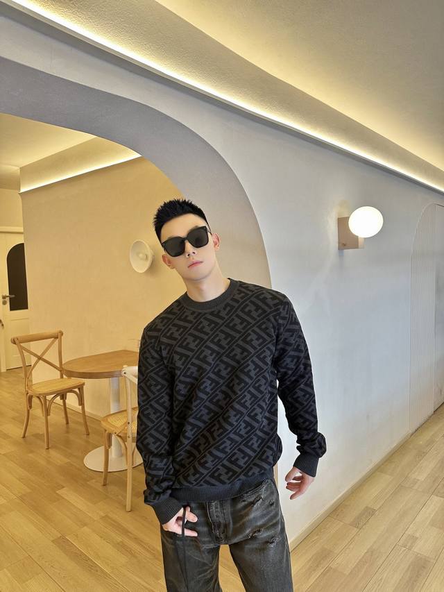 Fendi Twill Ff Pullover Knit Sweater Custom-made premium wool-viscose blend fabr