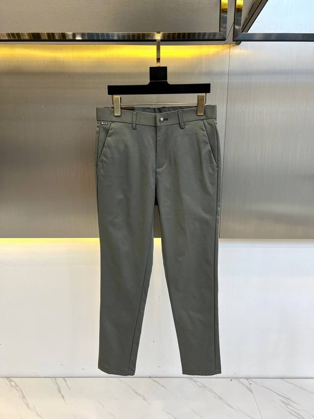 Loro Piana, Spring/Summer 2025 New Arrival Business Casual Pants. Made with a hi