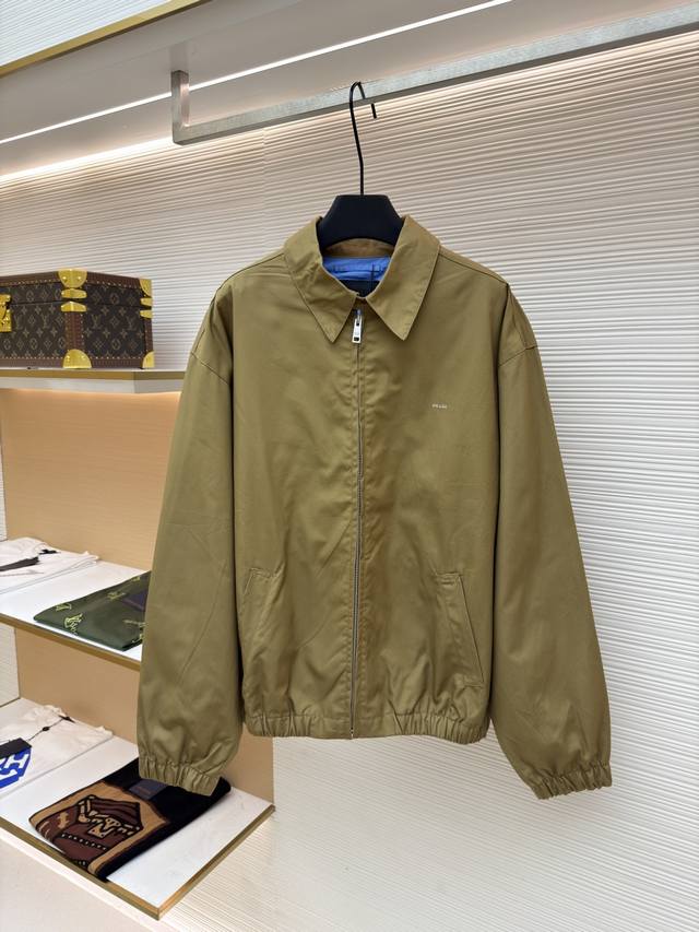 Prada Embroidered Logo Zipper Executive Jacket Original: Purchased in 19300 Item