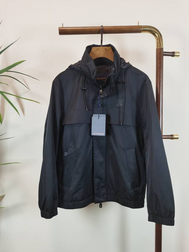 Louis Vuitton top quality, same style as the official website, complete with all