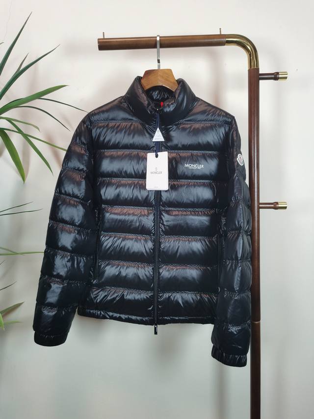 Moncler exclusive autumn/winter new baseball collar down jacket, rare find throu