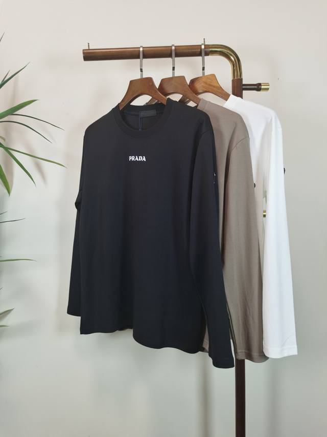 Prada Exclusive New Men's Crew Neck Long Sleeve T-Shirt. Made of soft and delica