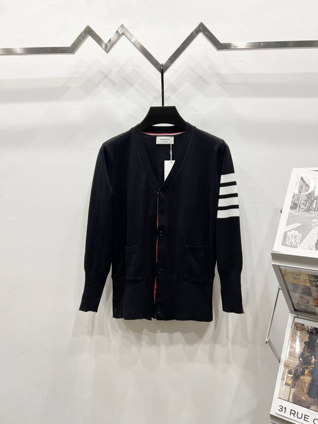 Original Export Quality Style No.: Q020 Thom Browne Tb Classic Drop-Shoulder Woo