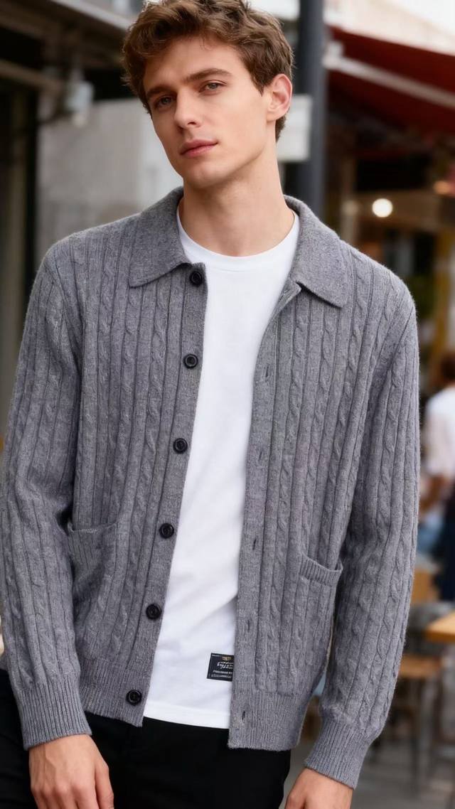 Lp. 2025 Autumn New Arrival Knit Cardigan features a comfortable knit fabric wit