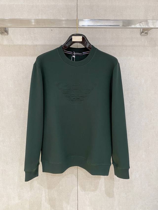 Armani Fall/Winter New Sweatshirt (Ddd) Colors: Black, Blue, Green (Ddd) Sizes:
