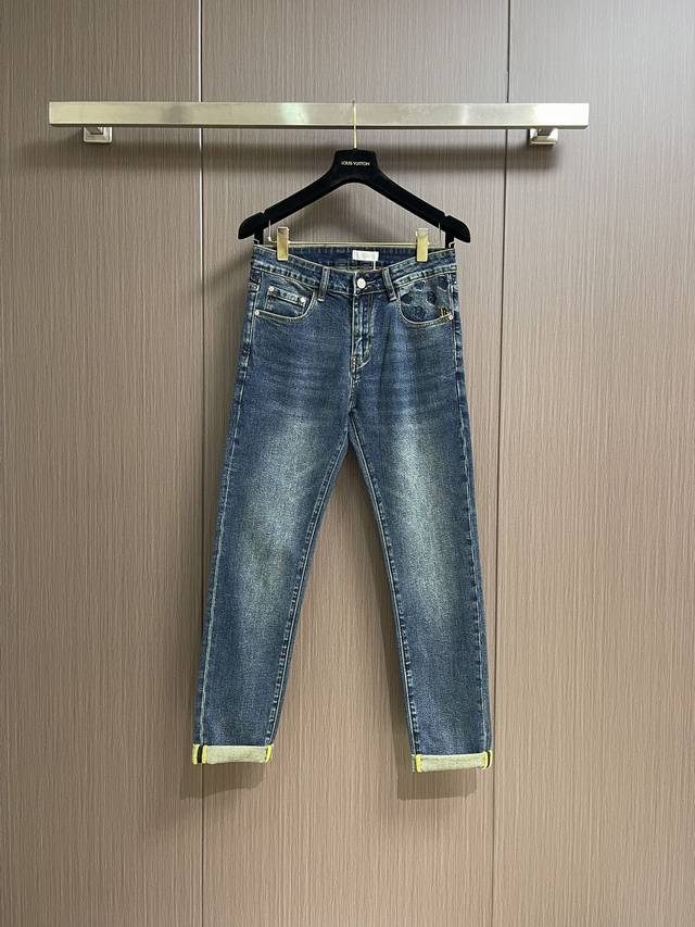 Dior New Logo Jeans. Made with imported Turkish pure cotton denim fabric, these