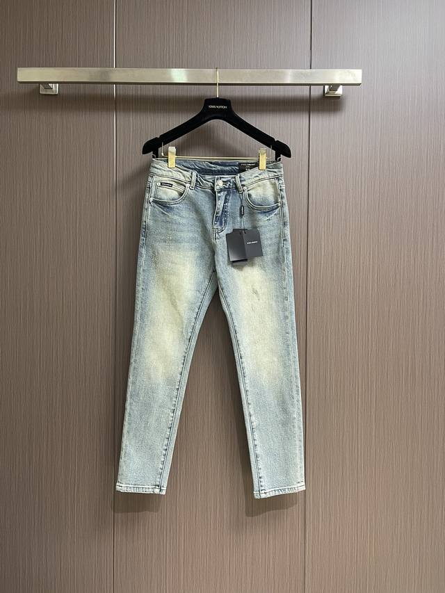 Dg 2025Ss Spring/Summer New Arrival Washed Men's Casual Jeans. These jeans exude