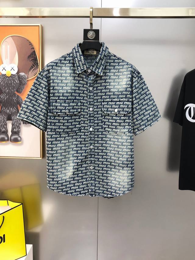 Miumiu 2025 Spring/Summer New Arrival Original Men's Short-Sleeve Denim Jacket,