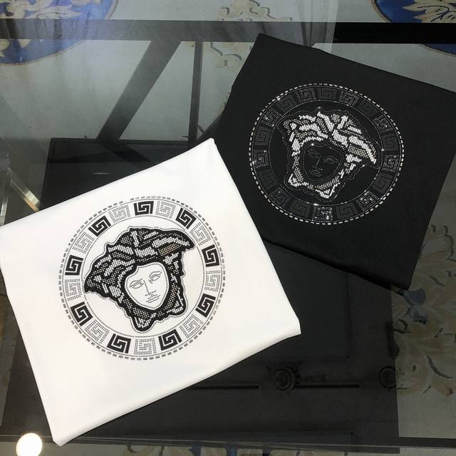 V*Rsace Versace 2025 Spring/Summer New Arrival Original Men's Crew Neck Short Sl