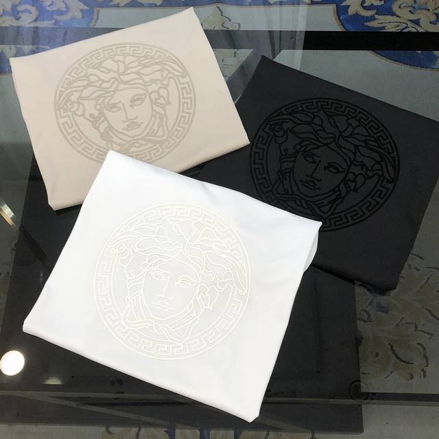 V*Rsace Versace 2025 Spring/Summer New Original Men's Crew Neck Short Sleeve T-S