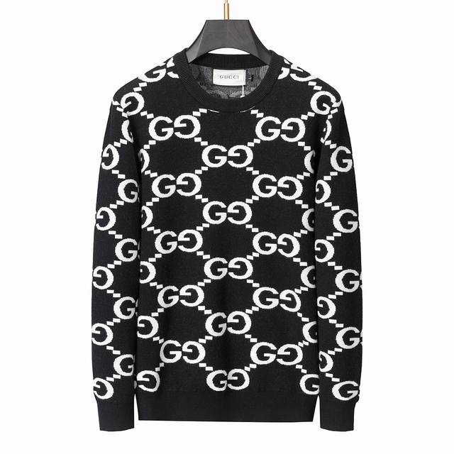 New winter round neck pullover sweater with classic double G jacquard pattern. S