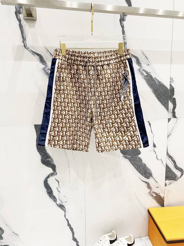 Dior Custom All-Over Print Fabric Shorts All-over print logo with webbing and zi Dior Custom All-Over Print Fabric Shorts All-over print logo with webbing and zi