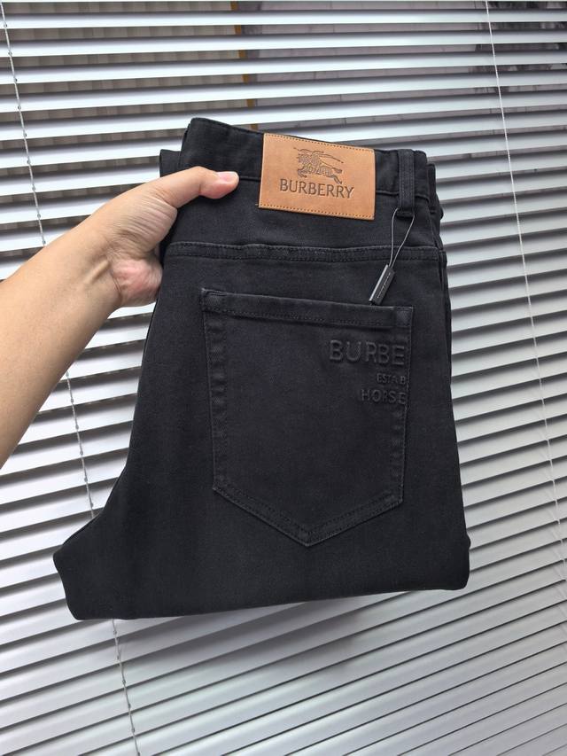 Burberry Wide-Leg Jeans 2530 Autumn/Winter New Arrival! Made with heavy-duty was