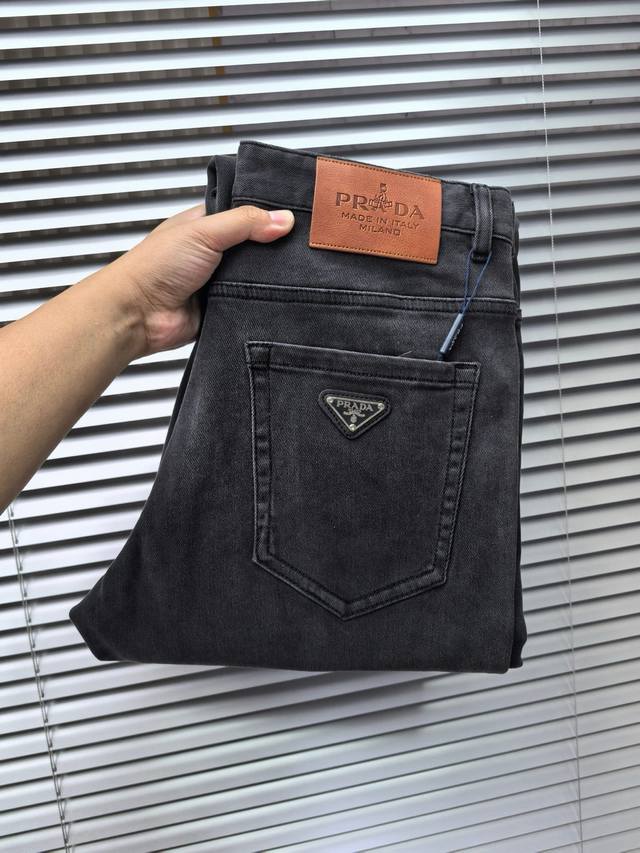 Prada wide-leg jeans, Fall/Winter 2530, new men's wide-leg jeans! Made with heav