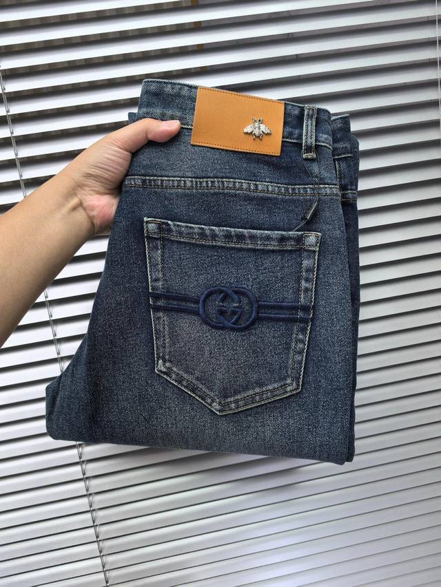 Gucci Wide-Leg Jeans 2530 Autumn/Winter New Arrival! Made with heavy-duty washed