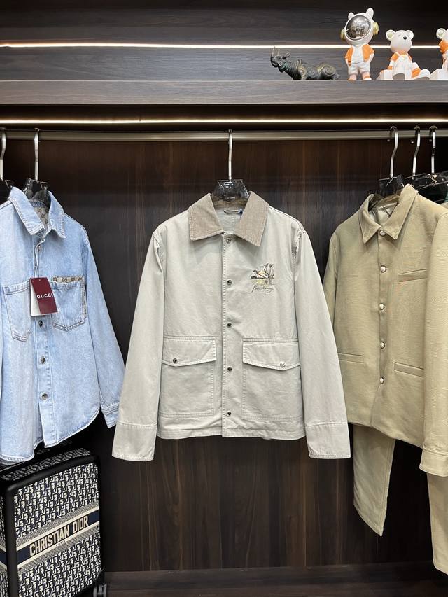 Featured item: Bbr25 Fall/Winter New Arrival Gabadian Jacket with Bird Pattern.