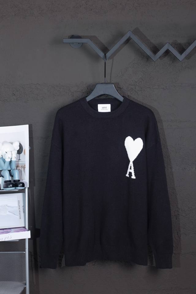 Style Number: Mq801 Exclusive Background Image: Style Number: Mq801 Ami Classic