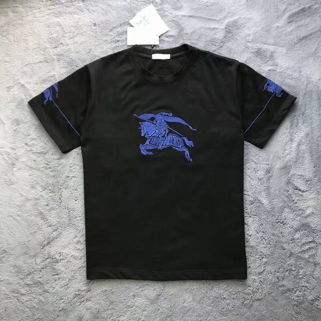 Burberry Crew Neck Short Sleeve T-Shirt with Large Horse Logo on Chest. 1:1 repl