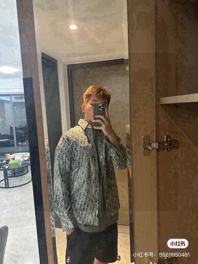 Product Name: Dior 23Ss Autumn/Winter New Arrival Gold Foil Laser Letter Monogra