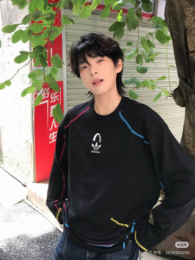 Adidas Black American Style Colorful Hasselblad Stitched Long-Sleeve T-Shirt Men