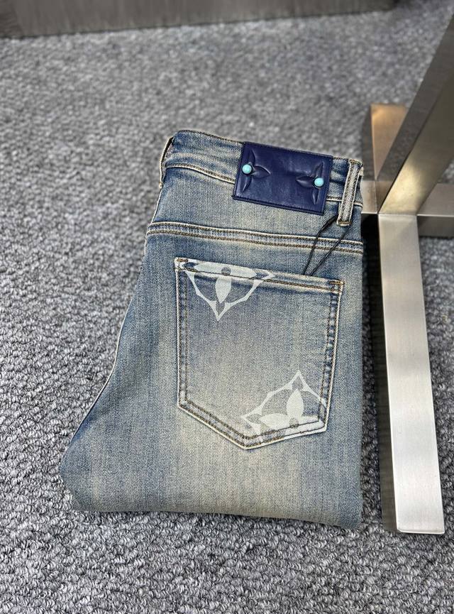 Lv* Louis Ss25 Autumn/Winter New Men's Jeans - Excellent elasticity fabric. Excl