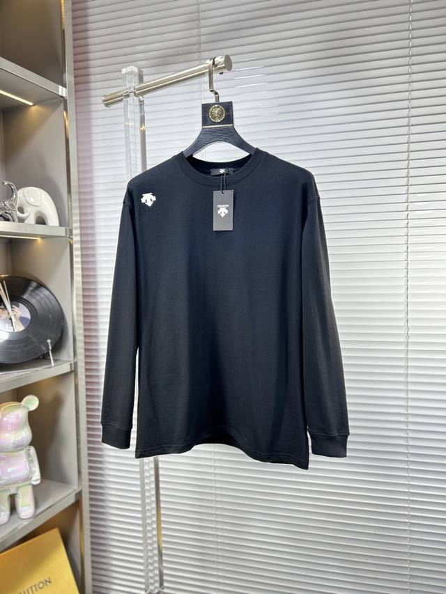 Desc*Descente SS25 Autumn/Winter New Long-Sleeve Shirt, featuring a premium logo