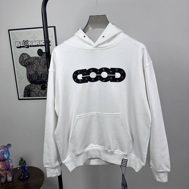 Style No.: R06 Goodbrand Gemstone Rhinestone Long-Sleeve Hooded Sweatshirt Heavy