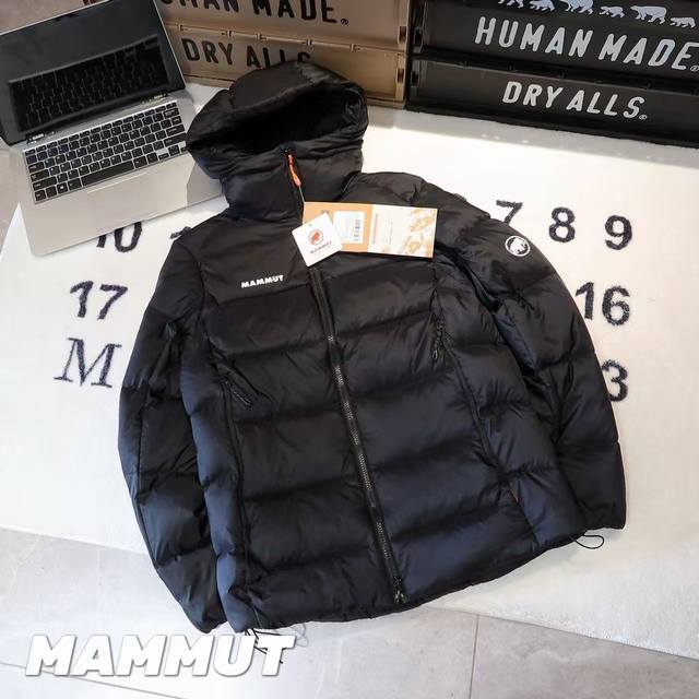 Sourced from - Mammut Meron Outdoor Hooded Down Jacket, Unisex. Fabric: 1:1 repl