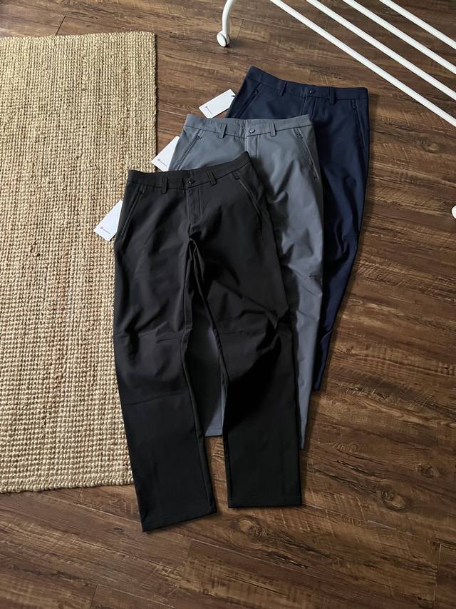 Lululemon Men's Outdoor 3D Cut Fleece Softshell Business Casual Pants, combining