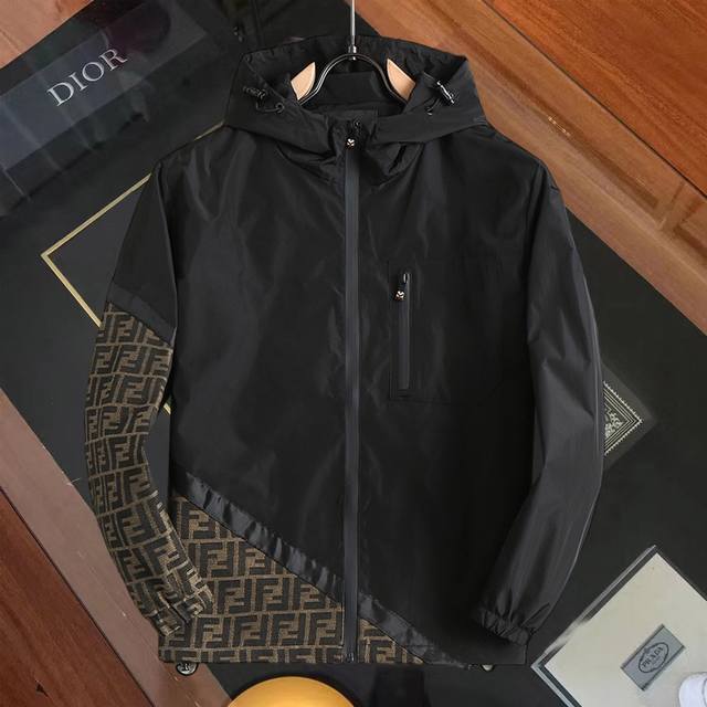 Same style as Fendi official website! 2025 Spring/Autumn new men's jacket, orig