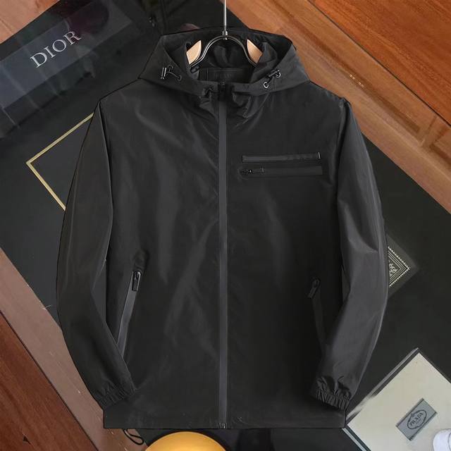 Same style as Prada official website! 2025 Spring/Autumn new men's jacket, orig