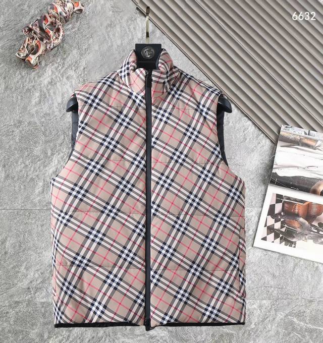 Burberry Bbr 24Fw Check Reversible Down Cotton Thickened Vest This vest feature