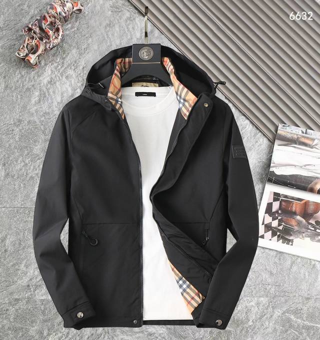 Burberry High-Quality 2025 Spring/Autumn New Arrival Jacket. A runway new arriv