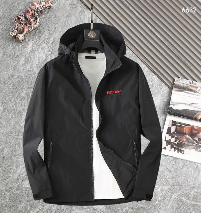 Burberry High-Quality 2025 Spring/Autumn New Arrival Jacket. A runway new arriv