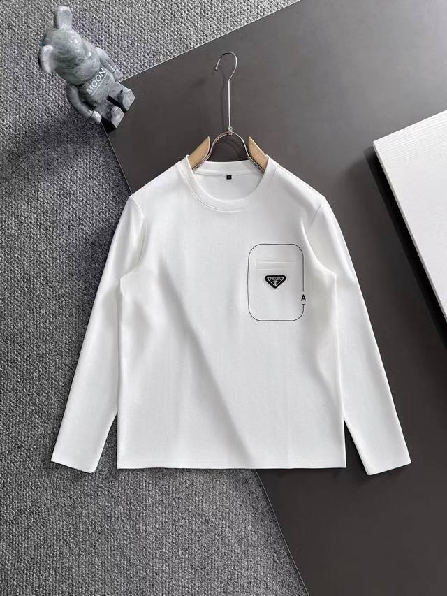 Prada 2025 Autumn/Winter New Fashion Casual Long-Sleeve T-Shirt, made from sele