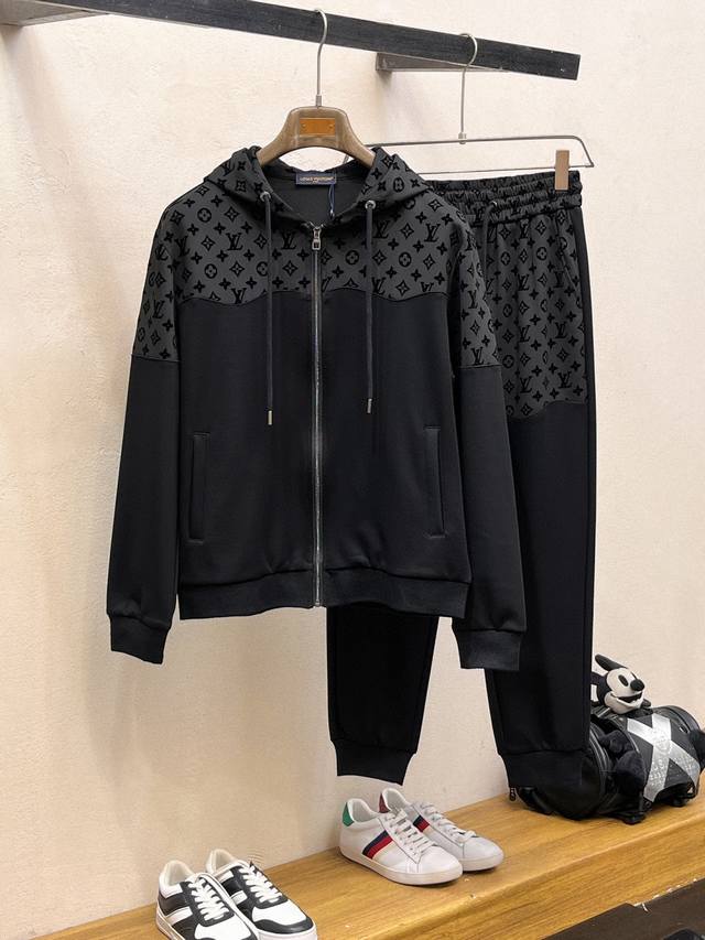 Lv Louis Vuitton Hot Selling Set Arrives! Focusing on Official Website Originals