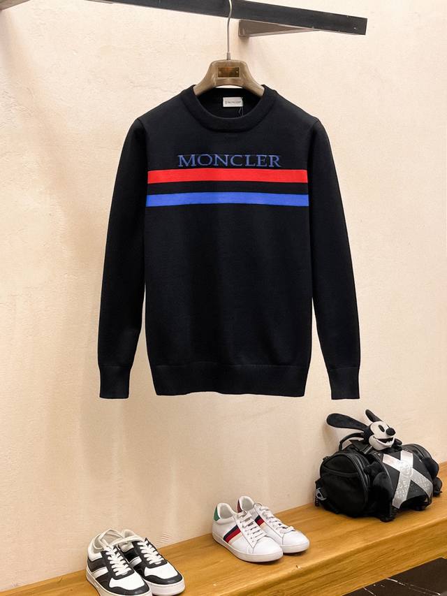Moncler Autumn/Winter Classic Collared Wool Sweater, in Excellent Condition!!! M